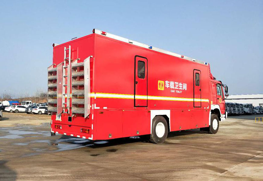 重汽廁所車(chē)